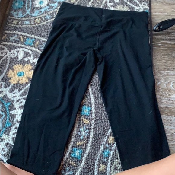 plain black leggings/TJ maxx/ worn - Picture 2 of 2